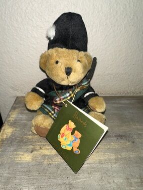 Vintage Harrods Knightsbridge Scottish Teddy Bear with Bag Pipes 8”